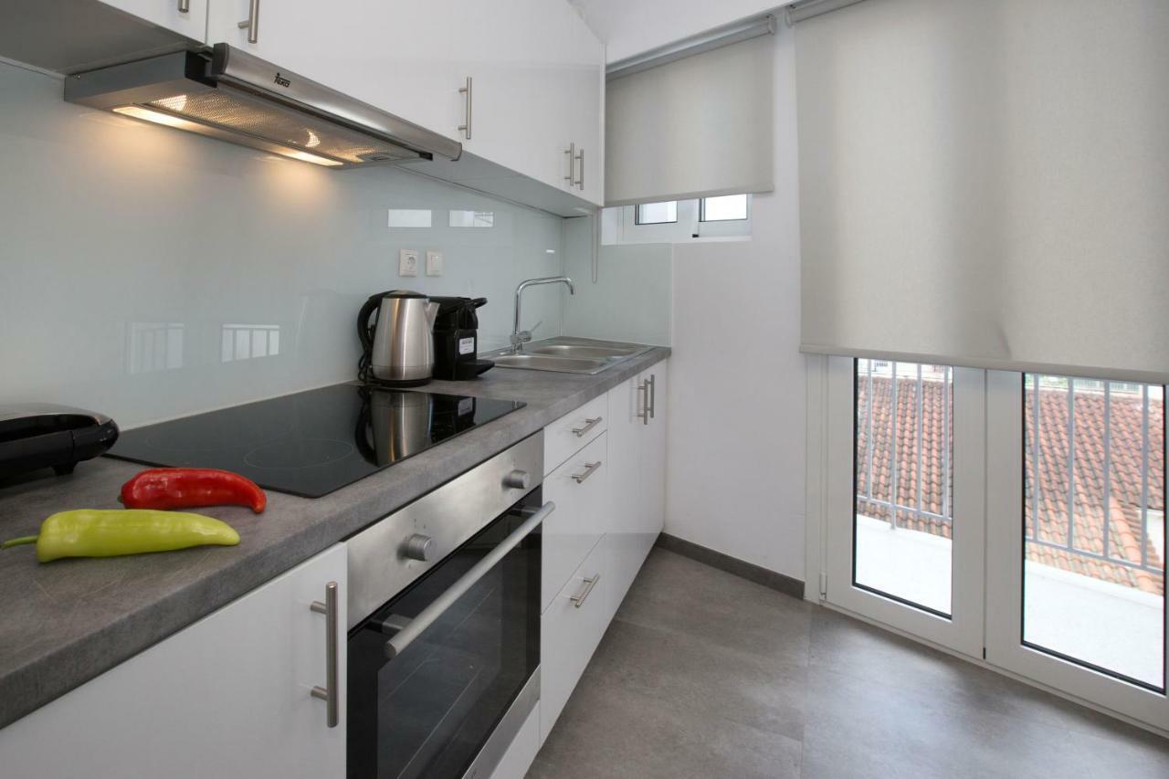 Roomy And Comfortable Apartment Near Acropolis By Ghh 雅典 外观 照片