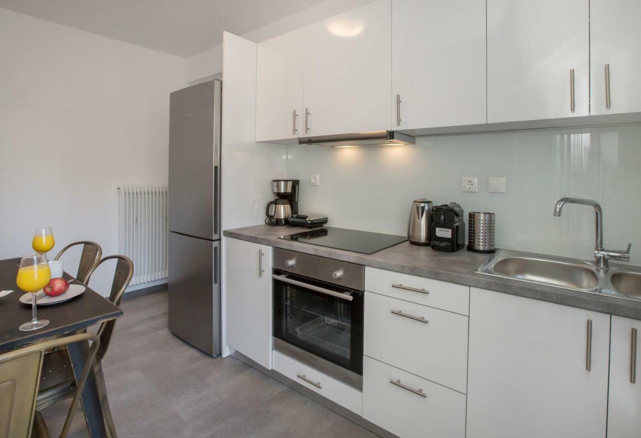 Roomy And Comfortable Apartment Near Acropolis By Ghh 雅典 外观 照片